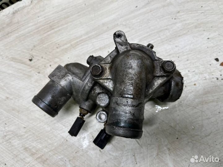 Корпус термостата термостат Lancer ix 9 2.0 4g63