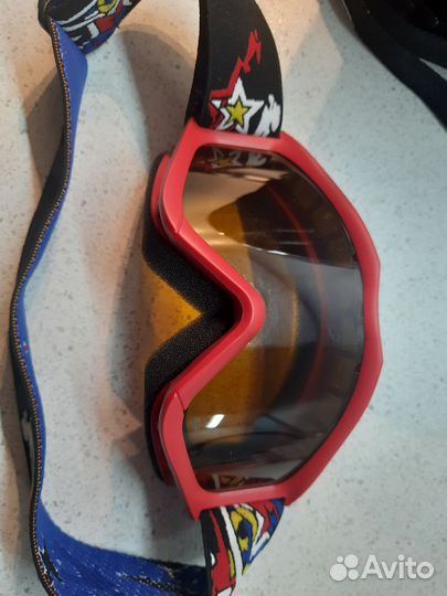 Шлем горнолыжный детский с очками