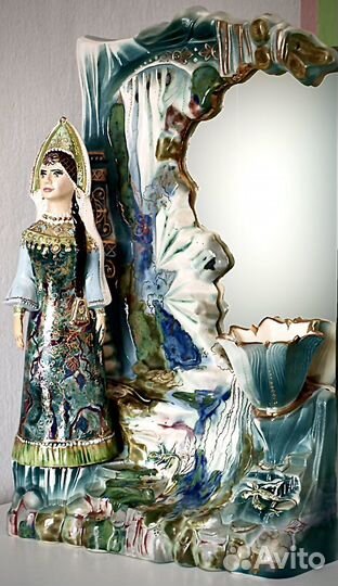 Статуэтка фарфор «Хозяйка медной горы« зеркало