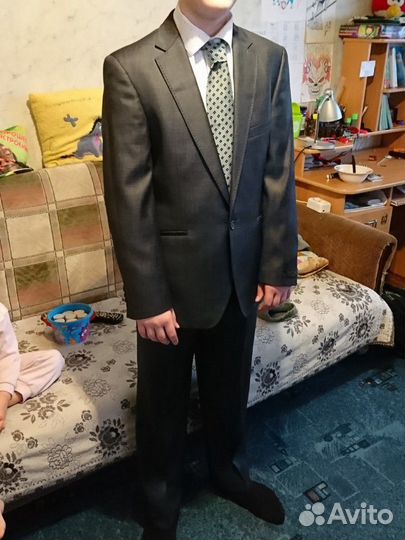 Костюм на мальчика 170 рост