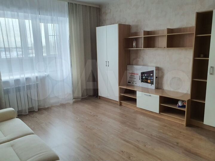 2-к. квартира, 56 м², 3/10 эт.