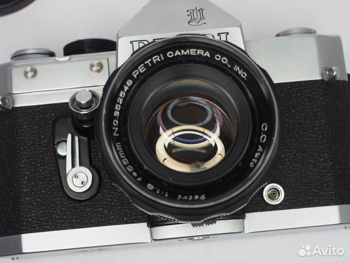 Пленочный фотоаппарат Petri U6 зеркальный f1.8