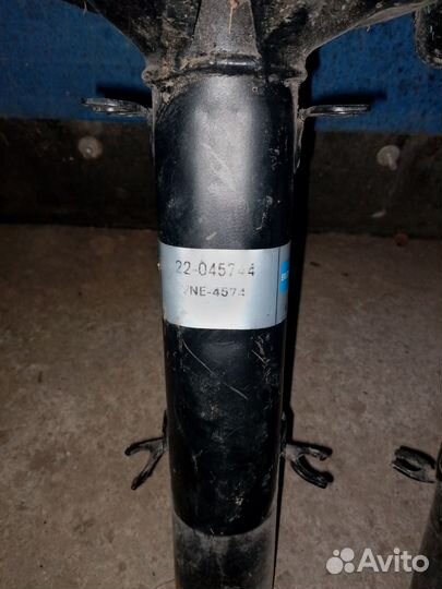 Стойки шкода,фольцваген