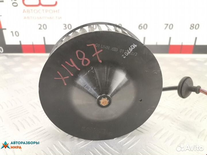 Моторчик печки Mazda 121 2 1996 1E0361B10C