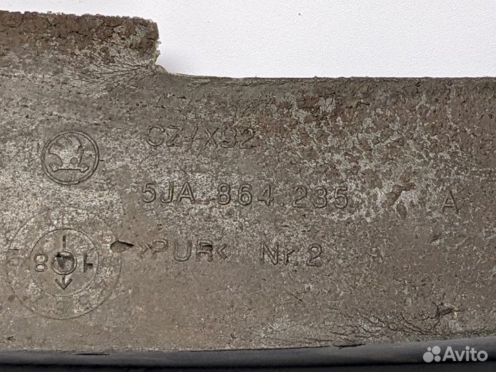 Пыльник крыла передний левый Skoda Rapid 1.6 CWV