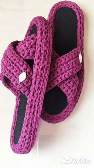 Женские домашние тапочки