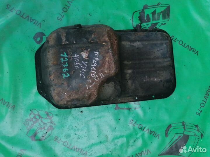 Поддон двигателя Mitsubishi Pajero V24C 4D56