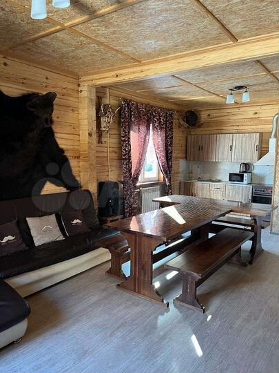 Дом 260 м² на участке 14 сот.