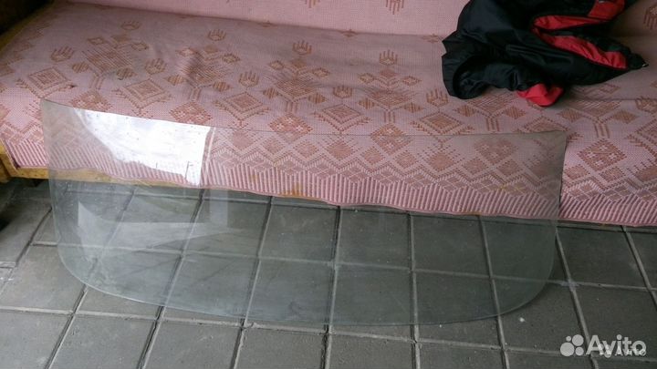Стекло на Москвич 2140