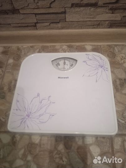 Весы напольные электронные