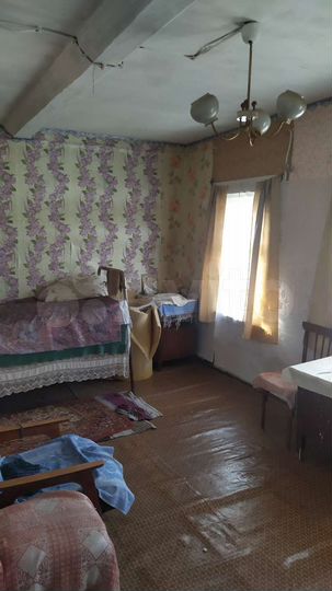 Дом 28,9 м² на участке 13 сот.