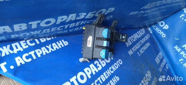 Блок предохранителей салона Hyundai Getz хэтчбек