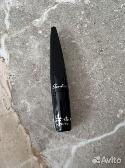 Роликовый лайнер Guerlain