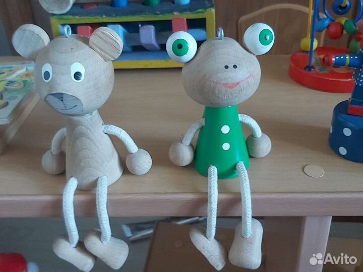 Развивающие игрушки