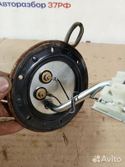 Датчик уровня топлива Hyundai Santa Fe