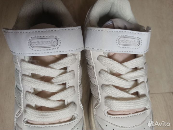 Детские кожаные кроссовки Adidas 32 р-р