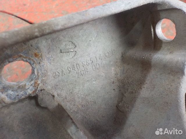 Кронштейн бампера левый Mercedes-Benz Axor