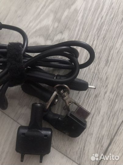 Зарядное устройство