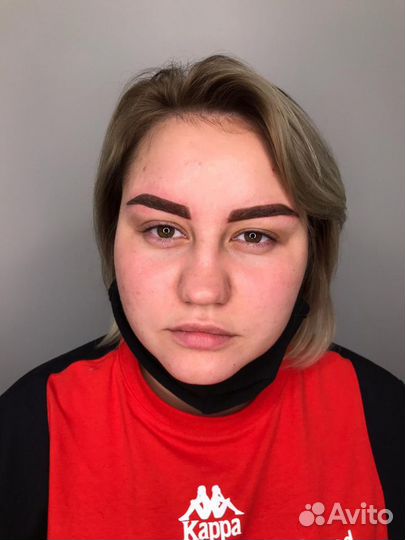 Мастер перманентного макияжа