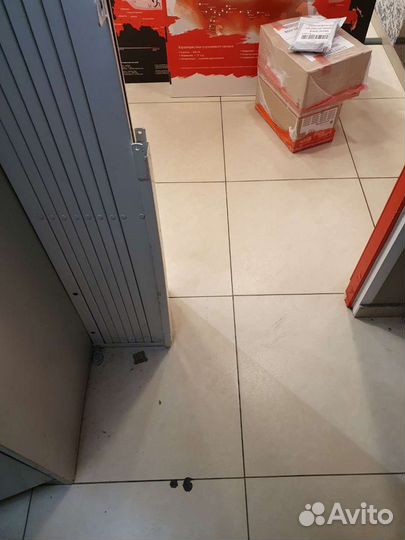 Решетка раздвижная на двери