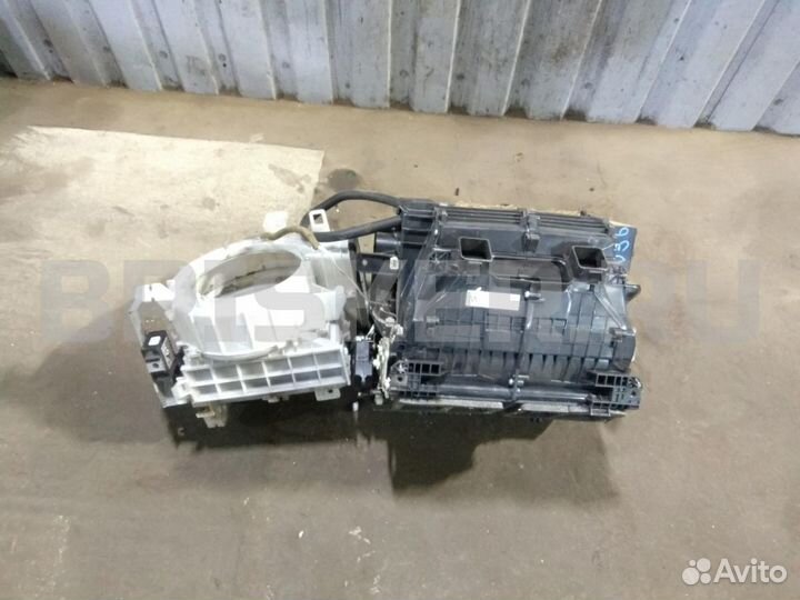 Корпус отопителя Инфинити G 4 V36