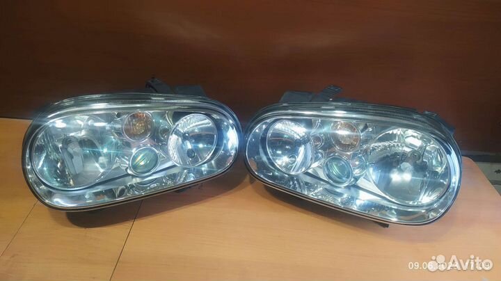 Фара комплект с птф Volkswagen Golf 4
