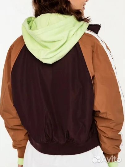 Куртка бомбер