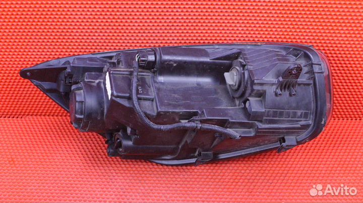 Фара левая Kia Picanto TA G4LA 92101-1Y310