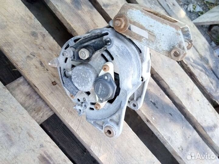 Генератор на бмв 3 1994