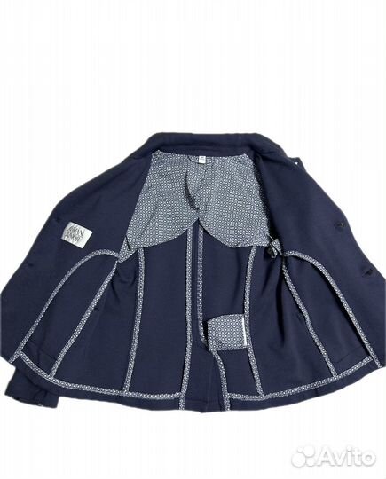 Пиджак жакет Armani Junior оригинал 4года 8 лет