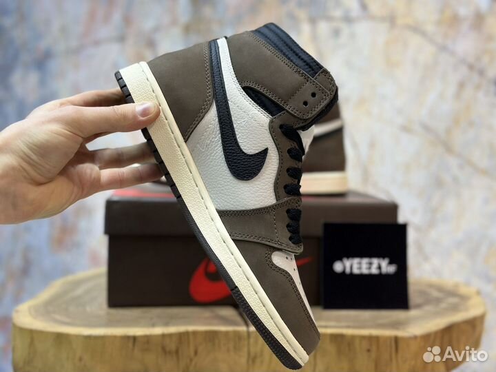 Nike Travis Scott Air Jordan Retro High OG Mocha