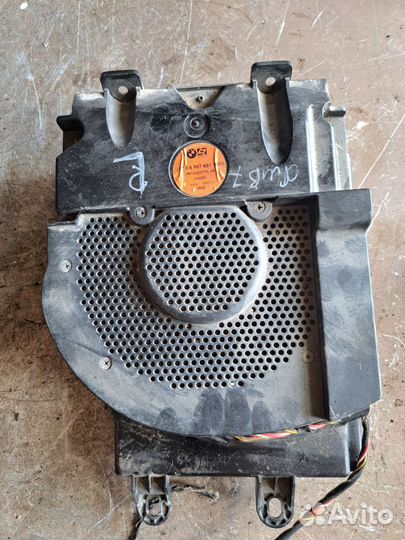 Сабвуфер на BMW E65 E66