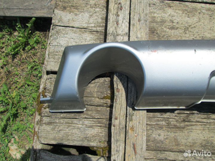 Рено Сандеро Степвэй накладка зад бампера 2009