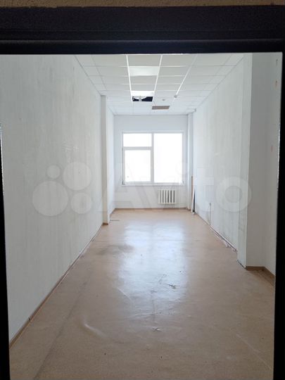 Офисные и торговые площади от 5 до 150 кв.м