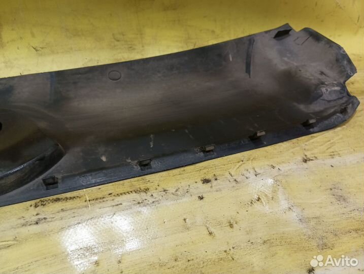 Кожух замка капота Audi A4 B9 2015 Ауди а 4