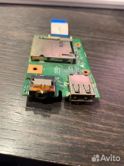 Плата usb кардридер Lenovo B590