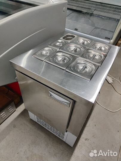 Холодильный стол для салатов