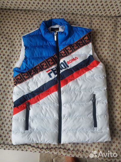 Жилет, безрукавка Fendi