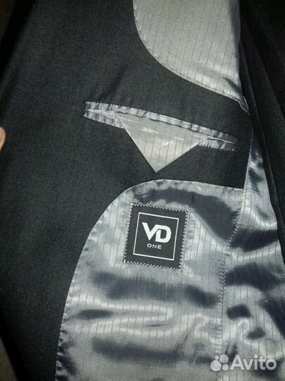 Костюм парни и мужчины