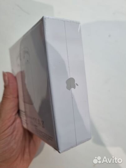 Беспроводные наушники airpods