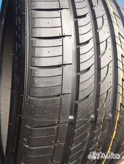 Roadstone N'Fera RU5 235/35 R19 91W