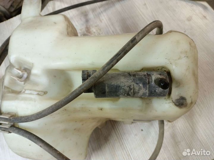 Бачок омывателя Saab 9-5 рестайлинг