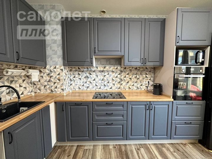 2-к. квартира, 55,3 м², 7/14 эт.