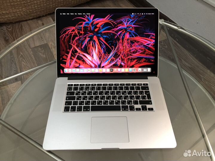 Macbook Pro 15 2015 i7/16gb/256gb SSD