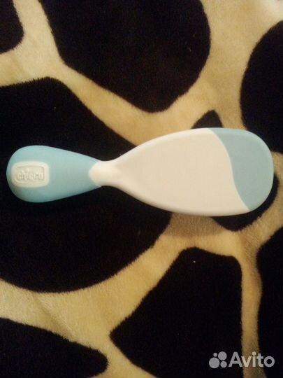 Набор щёточка Chicco для новорожденных и расчёска