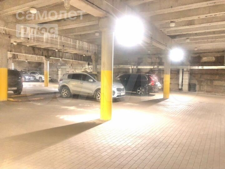 Машиноместо, 29 м²
