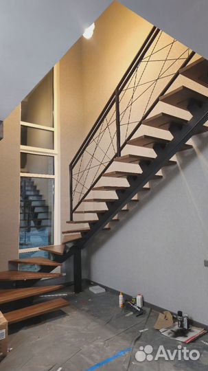 Железная лестница