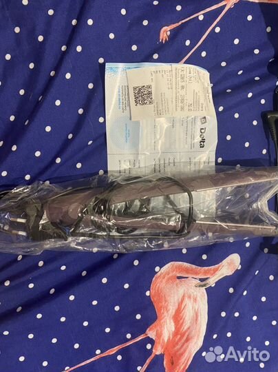 Выпрямитель для волос новый