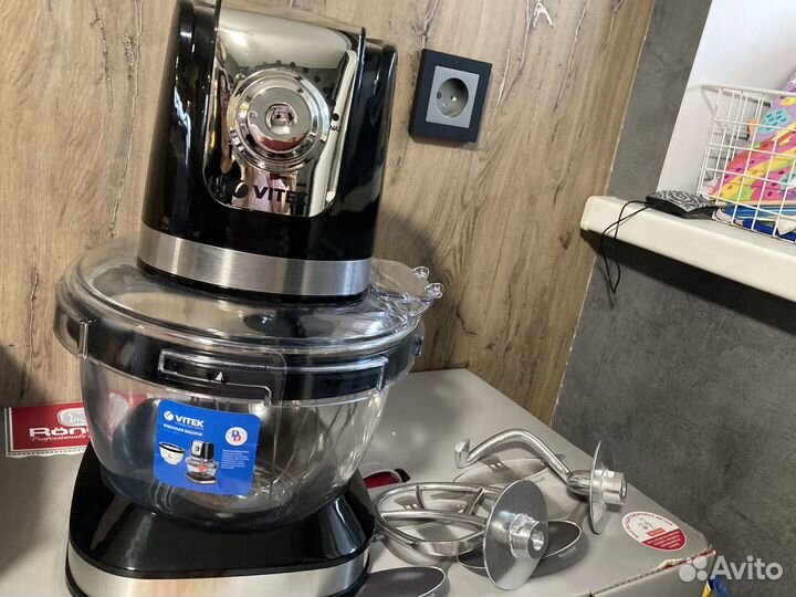 Новый кухонный комбайн vitek VT-1434, 1000 Вт