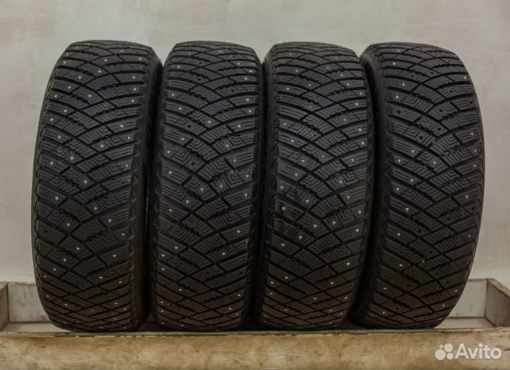 Goodyear Ultragrip Ice Arctic 205/60 R16 96T